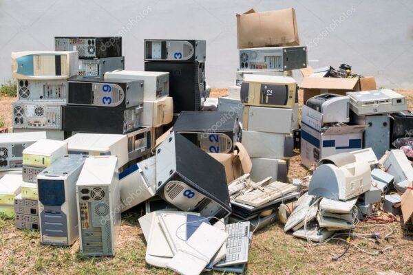 Family ANC Scrap Metal Removal Appliances Electronic Metalic Furniture Cables Car Batteries Television Computers and notebooks 3